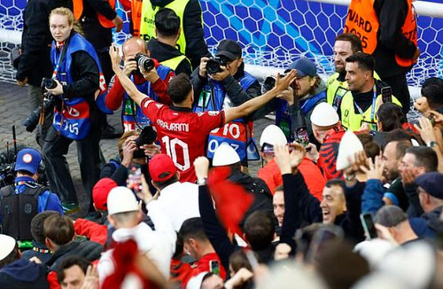 451515422 521365907083693 4641090418639883852 n.jpg? nc cat=102&ccb=1 7& nc sid=127cfc& nc ohc=yb5 n.jpg