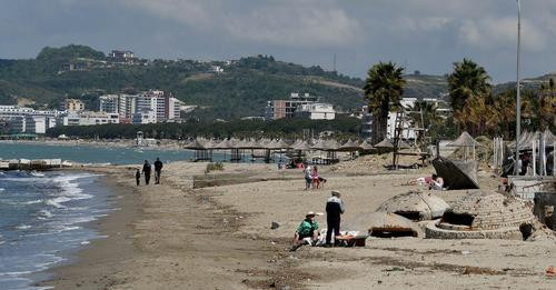 18158460963341663710?url=https%3A%2F%2Fgazetashqiptare.al%2Fwp content%2Fuploads%2F2020%2F05%2Fgolem.jpg