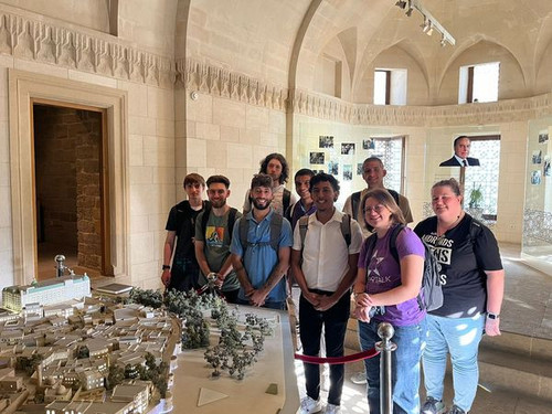 450629588 881805010645975 938499211200542033 n.jpg?stp=dst jpg s600x600& nc cat=106&ccb=1 7& nc sid=.jpg