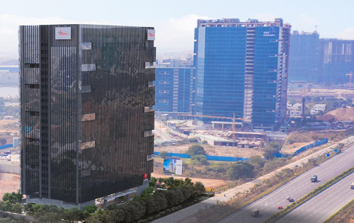 POULOMI AVANTE.jpg
