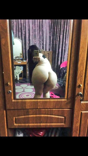 يجمال العود الملفوف فخاد وطيز تغيظ DDn1PFj.md