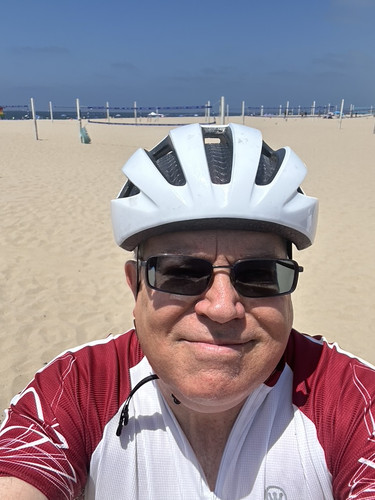 8241AD09 E78F 437D A63E 7E99494425AC 1 105 c.jpg