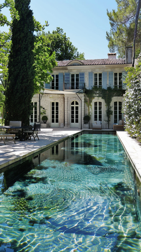 louispietsch 36677 french pool design ar 916 d2f03f25 aa92 4d41 8578 71676cdccd02 1.png