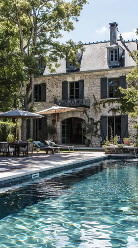 louispietsch 36677 french pool design ar 916 a522805e 57c3 4791 9172 1e764a6ce46a 2.png