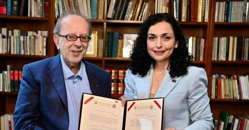 11706798312011473570?url=https%3A%2F%2Falbeu.com%2Fwp content%2Fuploads%2F2024%2F07%2Fvjosa kadare.j.jpg