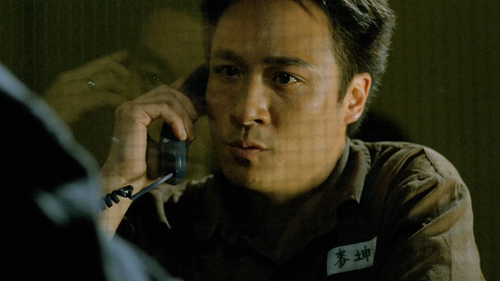 Go.do.gaai.bei.AKA.Full.Alert.1997.720p.BluRay.x264 HANDJOB.mkv.0:24:39.optimized=high.png