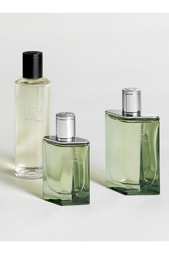 Hermès Recarga de Eau de Parfum H24 Herbes Vives 200ml Hermès.jpg
