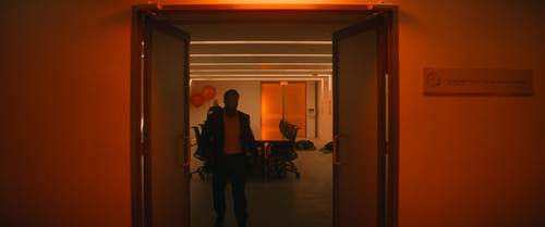 The.Man.from.Toronto.2022.1080p.BluRay.x265.10bit.DTS WiKi.mkv 20240621 130041.406.jpg