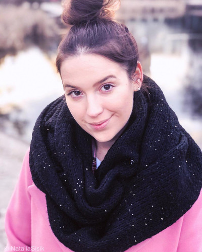 Natalia Sisik Photos.jpg