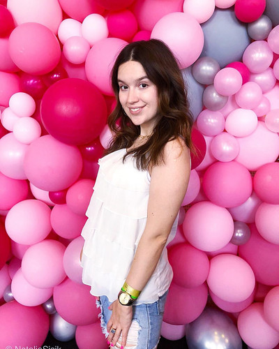 Natalia Sisik Photos.jpg