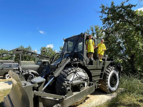 449956871 1019249786236855 4860881067997480034 n.jpg?stp=dst jpg s600x600& nc cat=105&ccb=1 7& nc si.jpg