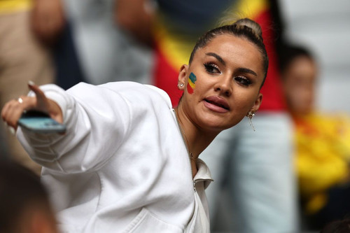 frumusetile de la euro 2024 imagini spectaculoase cu fanele care au facut senzatie in tribune 2.jpg