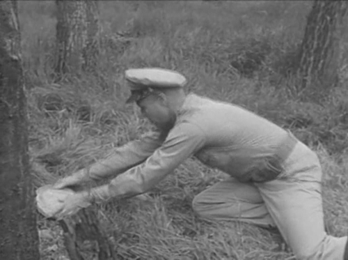 cap It.Conquered.the.World.1956.DVDRip.x264 rdk 00 22 23 02.png