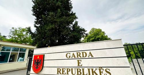 8658275254842957005?url=https%3A%2F%2Fcdnimpuls.com%2Fnewsbomb.al%2Fmedia3%2F 1200 630 1719999540x95.jpg