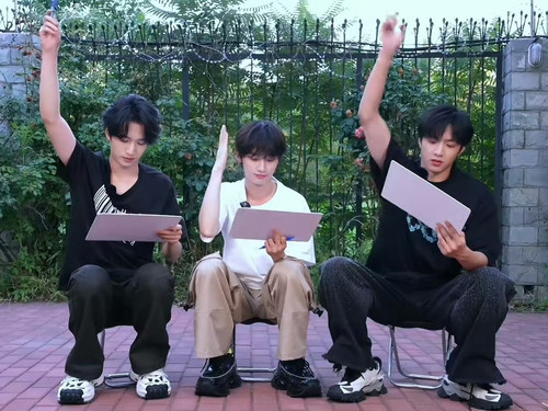 A530D2F5 3236 4A75 B56A 62A86257709B.jpg