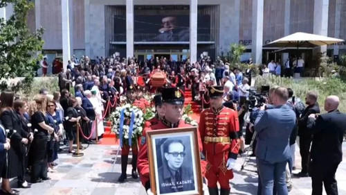 449784380 513271004559850 1197991502901226922 n.jpg? nc cat=110&ccb=1 7& nc sid=127cfc& nc ohc=1VXAo.jpg