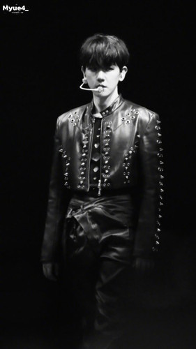 73de6ffff1546d487ae21f2c452b94c8.jpg