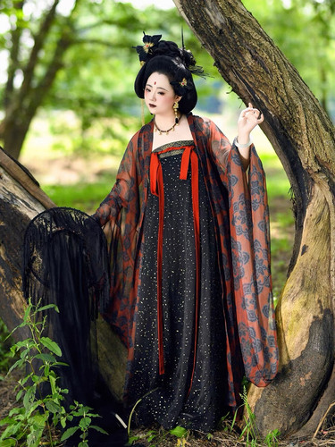 56B896E3 A87F 48C7 9F65 8405A08D7507.jpg