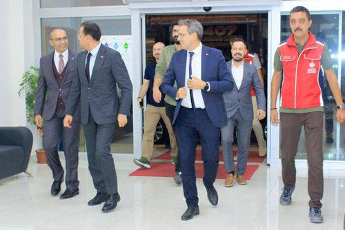 449786813 1051305646356255 4456451312259285774 n.jpg?stp=dst jpg p526x395& nc cat=109&ccb=1 7& nc si.jpg