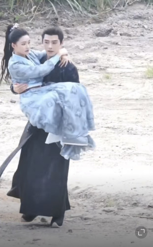 6530DF09 B515 46ED 9E39 F92EE0687F21.jpg