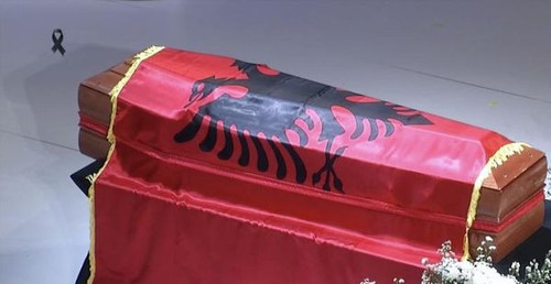 449781922 1229566195126978 6648875539011701686 n.jpg?stp=cp6 dst jpg s600x600& nc cat=109&ccb=1 7& n.jpg