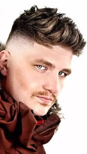 298. Quiff Haircut ergebnis.webp