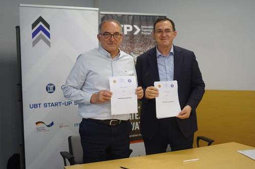 449687181 869360591889667 3326331513963690402 n.jpg?stp=dst jpg p526x395& nc cat=111&ccb=1 7& nc sid.jpg