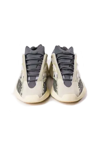 image 4 with removed bg.webp