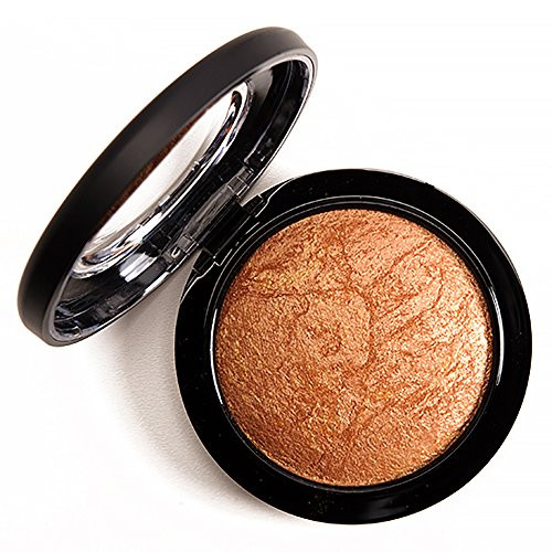 1719897749060 bronzer1.jpg