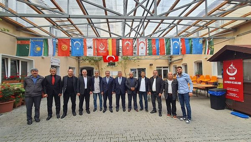 450065939 1075073860648265 1098203669882224752 n.jpg?stp=dst jpg s600x600& nc cat=102&ccb=1 7& nc si.jpg