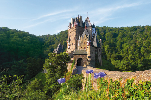 5 a Burg Eltz von nahe des Halsgrabens, P1150399 Kopie.jpg