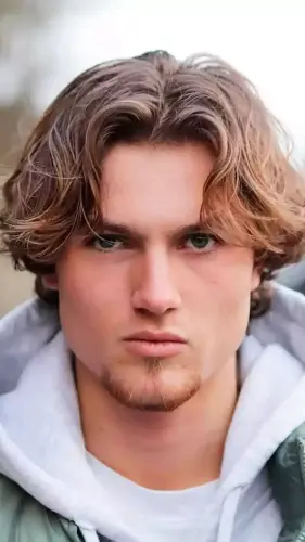 14. Curtains Hairstyle.webp