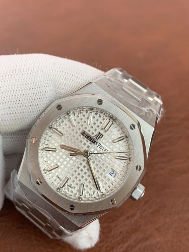 AP 77350 1.jpg