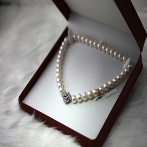 neclace 3.jpg