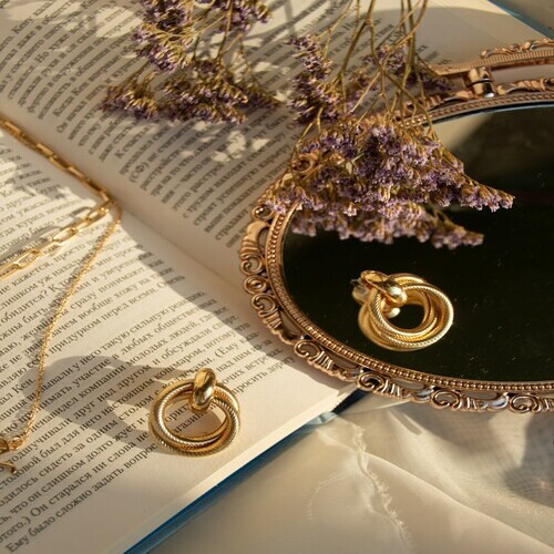 earing 1.jpg