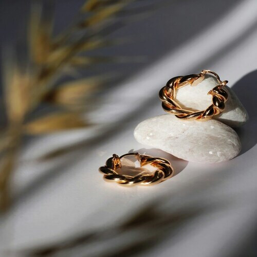 earing 6.jpg