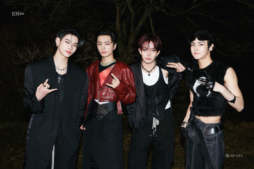 weverse 20240703060509 1736660686.jpg