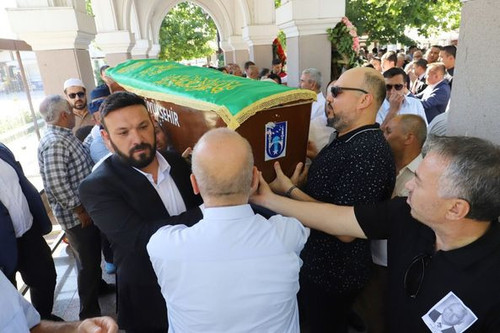 449789080 806586254920260 2606746716963240566 n.jpg?stp=dst jpg p526x395& nc cat=103&ccb=1 7& nc sid.jpg