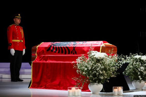 449774539 1027214029409723 4009548476463942153 n.jpg?stp=dst jpg p526x395& nc cat=106&ccb=1 7& nc si.jpg