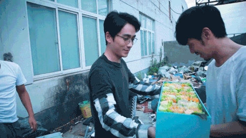 img 170930391357296b6a55bly1hhvt87mdm7g20jq0b3hea.gif