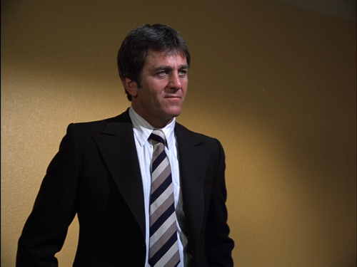 Terror.Among.Us.1981.720p.AMZN.WEB DL.DDP2.0.H.264 TEPES.mkv.1:23:55.optimized=high.png
