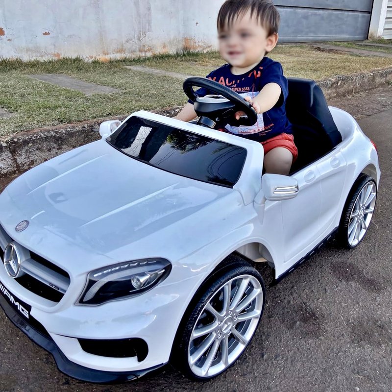 Bang Toys – Veículo Elétrico Mercedez Bens, Branco