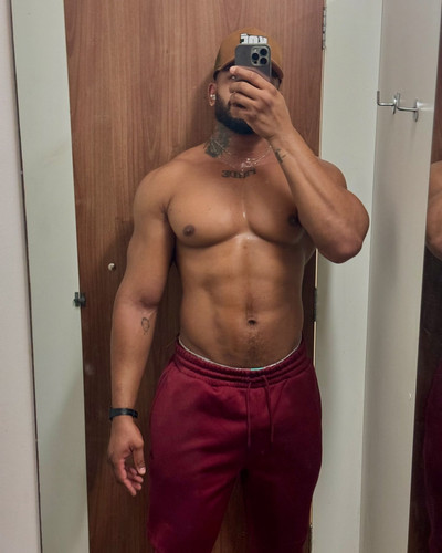 Photo by Felipe FERR on July 09, 2024. May be an image of 1 person, beard, biceps, body building and.jpg