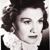 347551296257782533 farbig