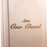 422212533831738427 farbig