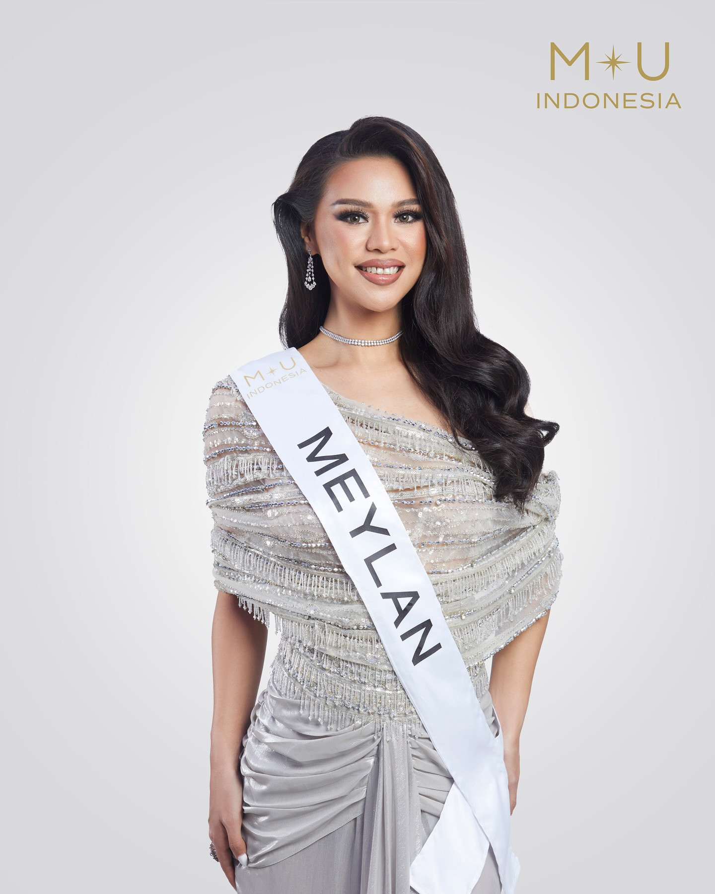 candidatas a miss universe indonesia 2024. final: 19 sep. - Página 3 DNFIfbR