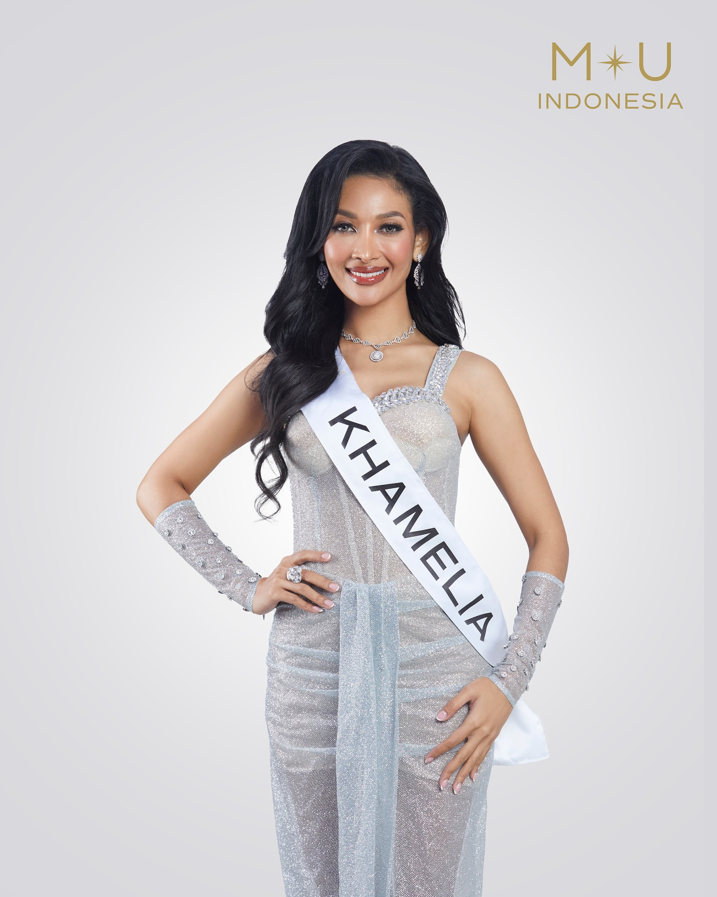 candidatas a miss universe indonesia 2024. final: 19 sep. - Página 3 DNFx3EF