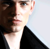F71DA664 7910 47E7 B5F4 87C42BA5810C.gif