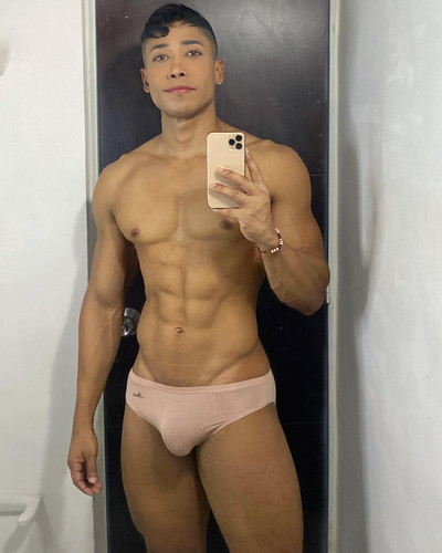 Photo shared by Roy Mosquera on August 25, 2023 tagging @thepackunderwear ..jpg
