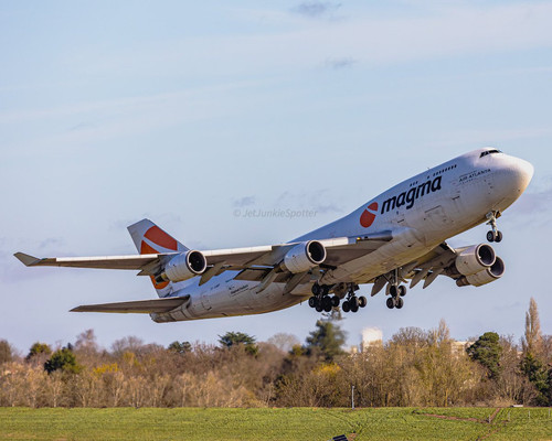 GXrzjn XUAAKsvf?format=jpg.jpg